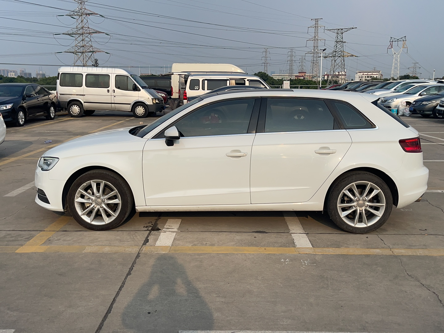 奥迪A3 2014款 Sportback 35 TFSI 自动舒适型