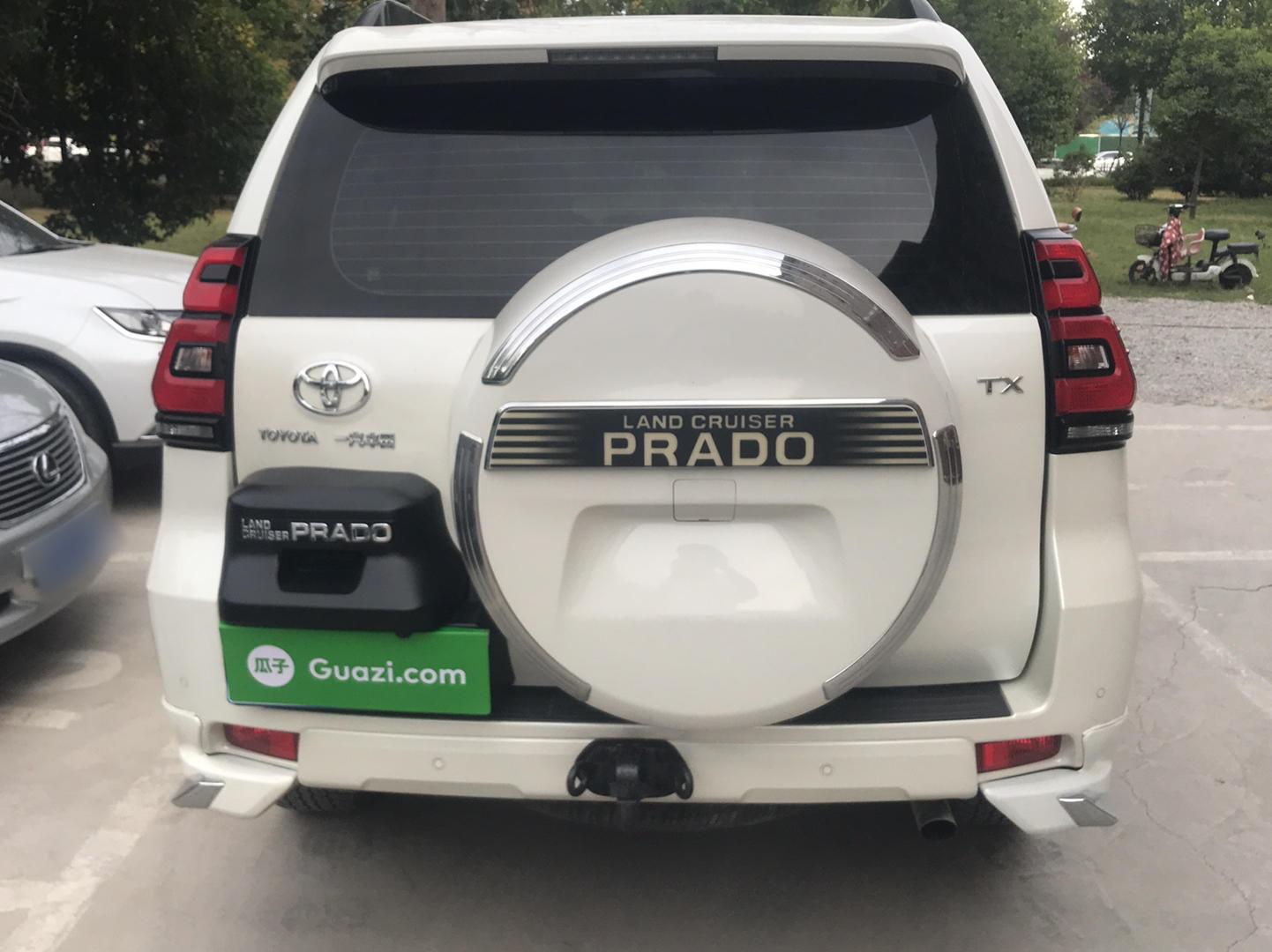 丰田 普拉多 2019款 3.5L 自动TX-L尊享版后挂备胎