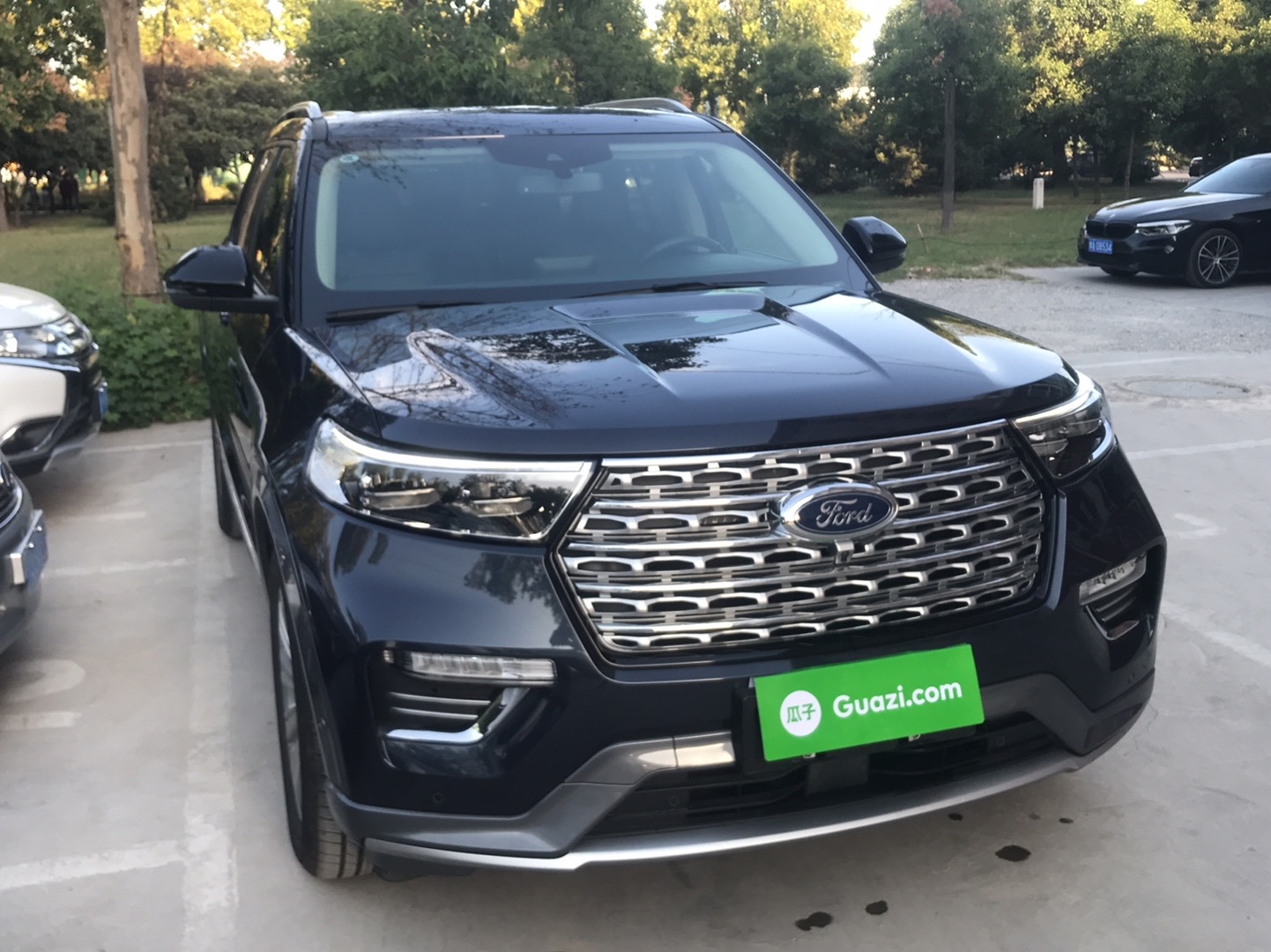 福特 探险者 2020款 EcoBoost 285 四驱钛金版 7座
