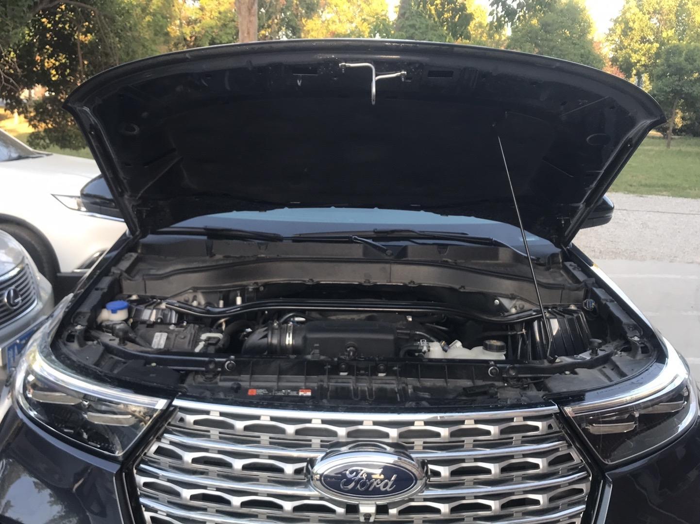 福特 探险者 2020款 EcoBoost 285 四驱钛金版 7座