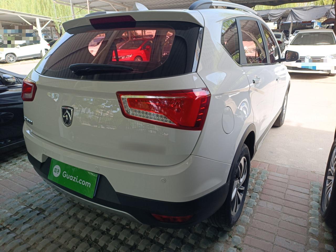 宝骏560 2016款 1.8L iAMT豪华型