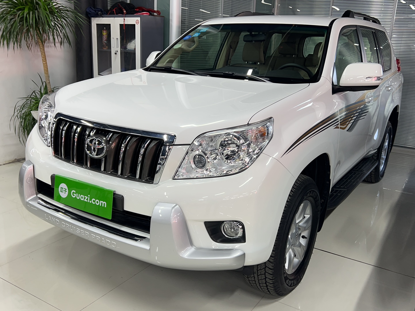 丰田 普拉多 2010款 2.7L 自动豪华版(进口)