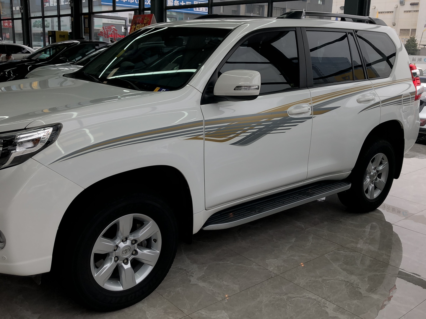 丰田 普拉多 2014款 4.0L 自动TX-L