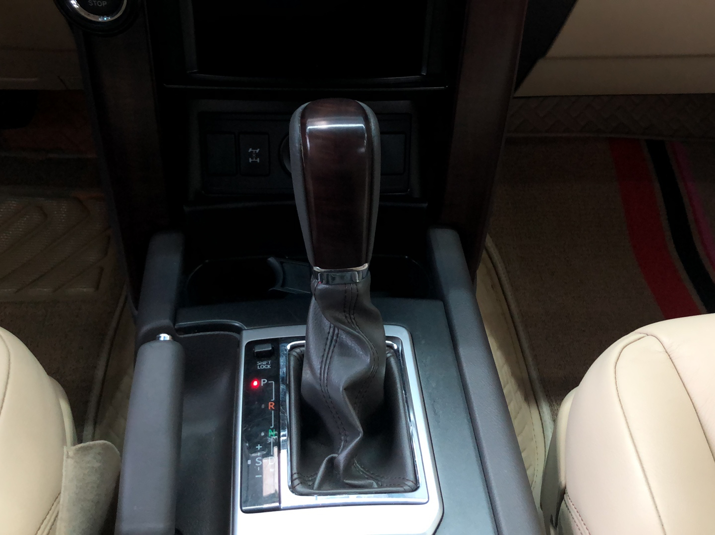 丰田 普拉多 2014款 4.0L 自动TX-L