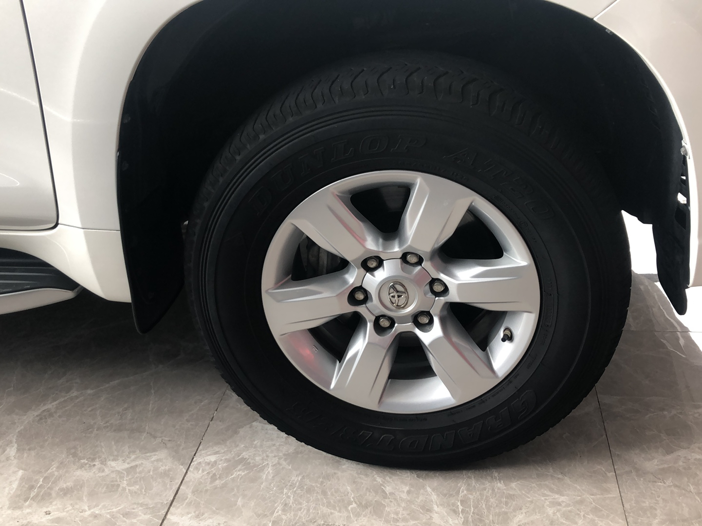 丰田 普拉多 2014款 4.0L 自动TX-L