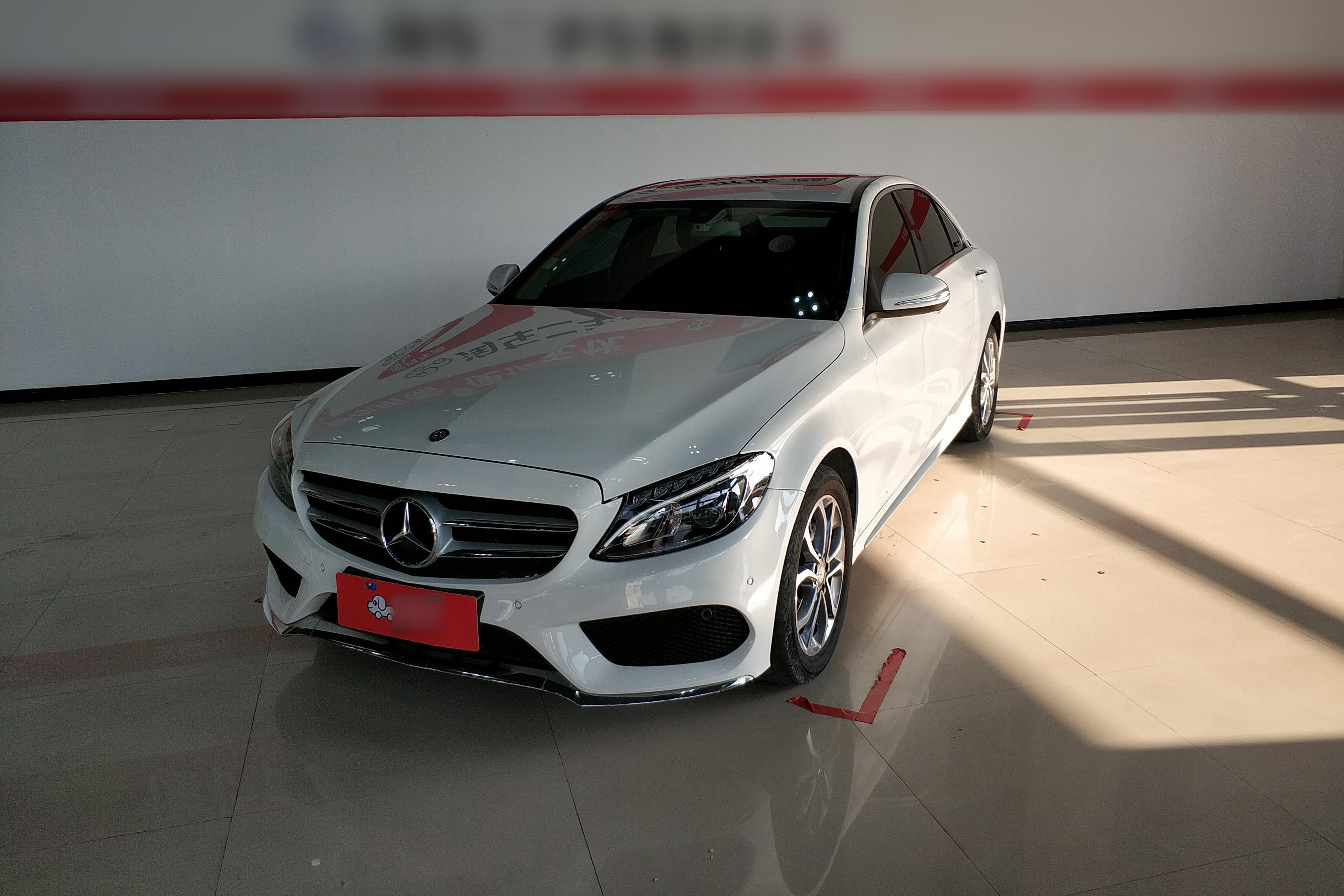 奔驰C级 2017款 改款 C 180 L 时尚型运动版