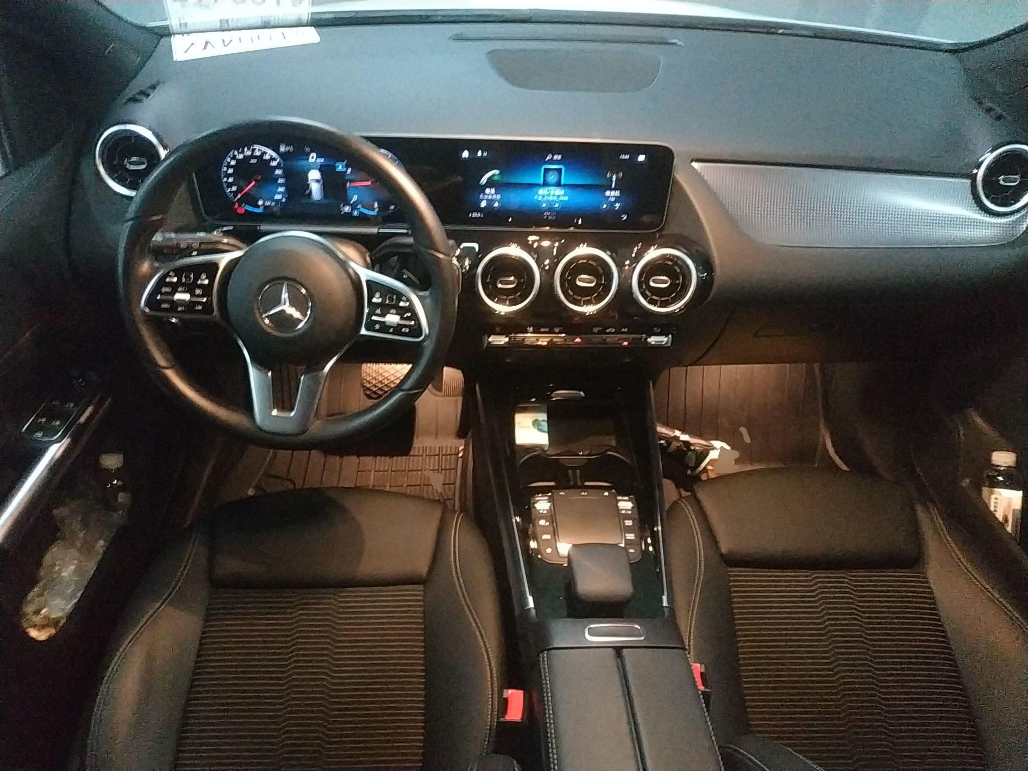 奔驰B级 2020款 B 200 动感型