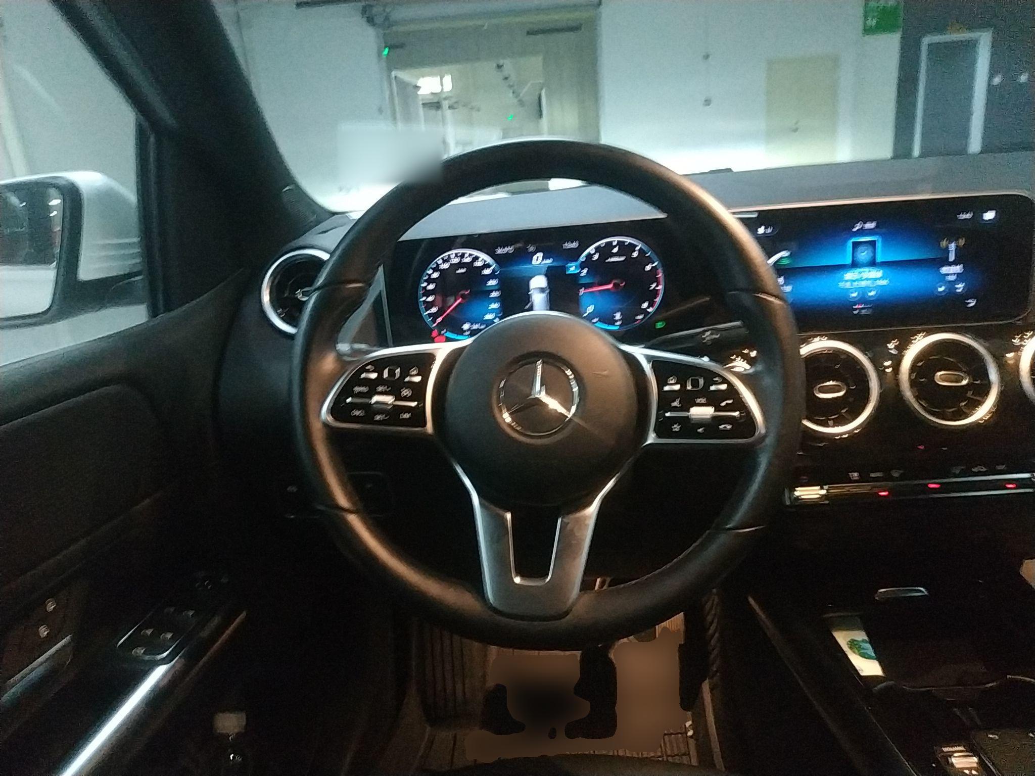 奔驰B级 2020款 B 200 动感型