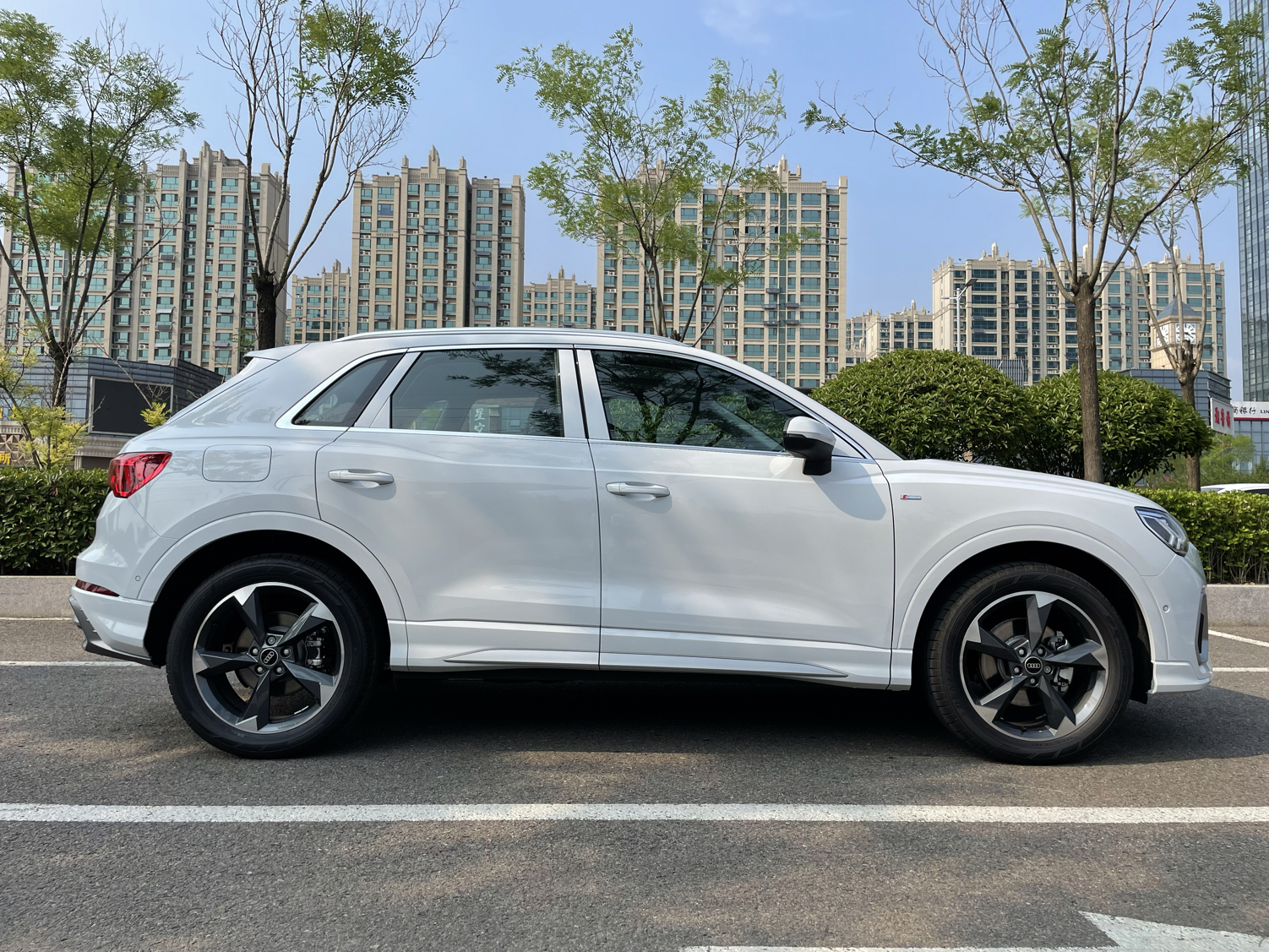 奥迪Q3 2022款 35 TFSI 时尚动感型