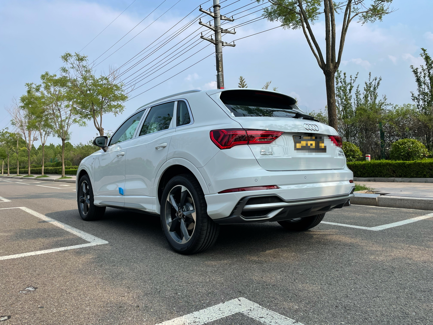 奥迪Q3 2022款 35 TFSI 时尚动感型