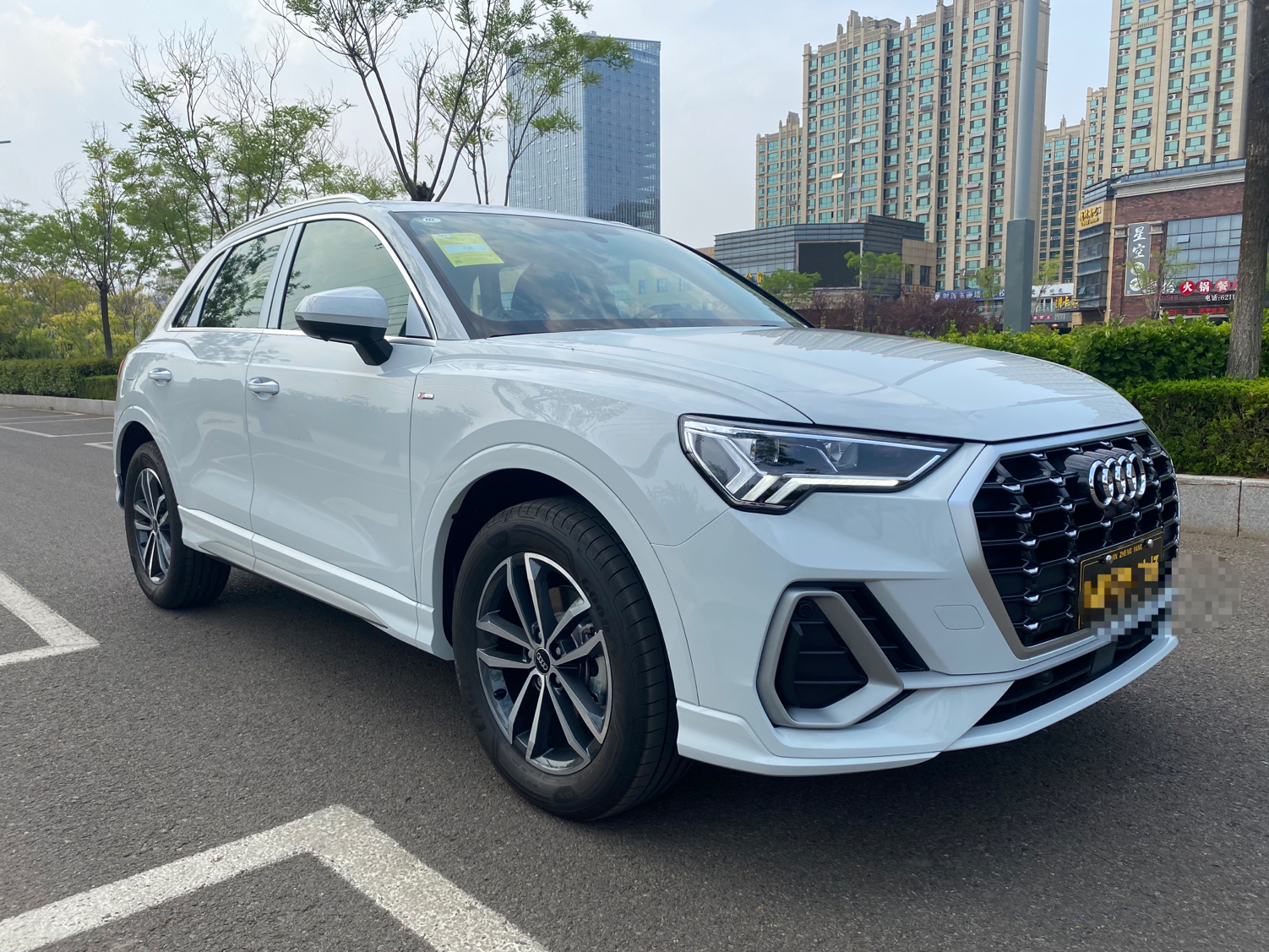 奥迪Q3 2022款 35 TFSI 进取动感型