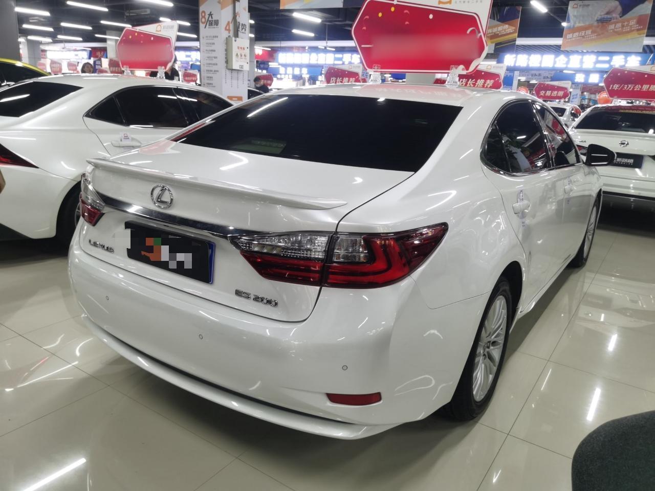 雷克萨斯ES 2015款 200 精英版