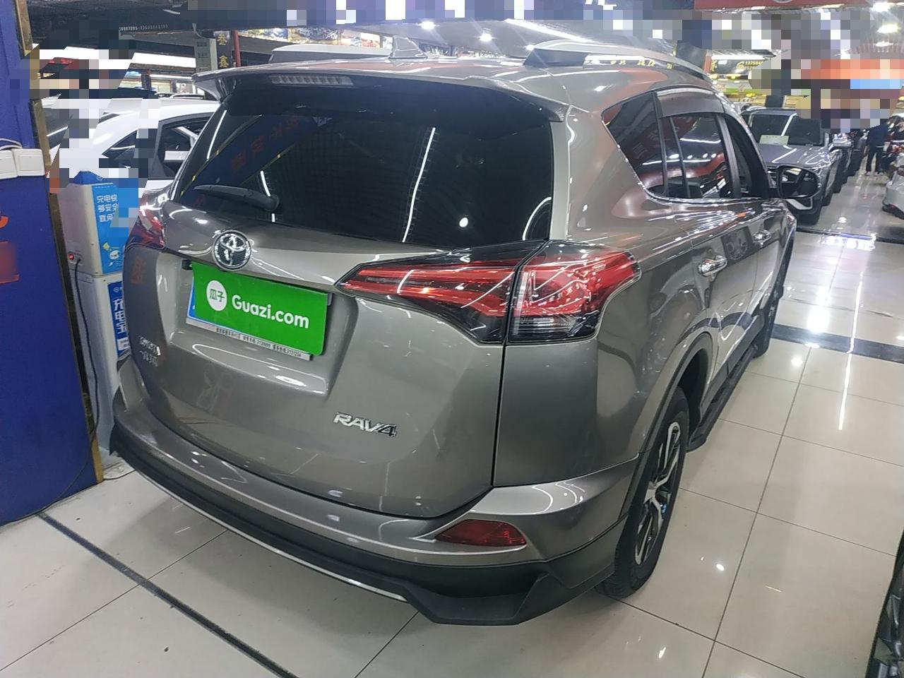 丰田 RAV4 2016款 2.0L CVT两驱风尚版 国V