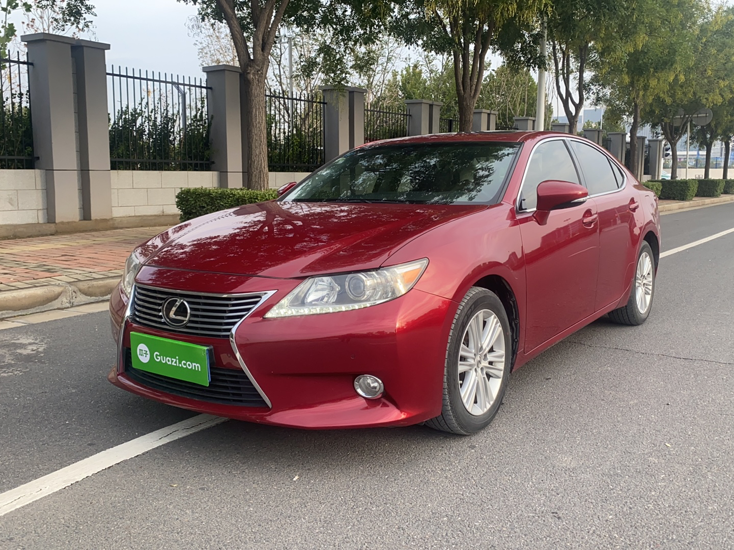 雷克萨斯ES 2013款 250 精英版