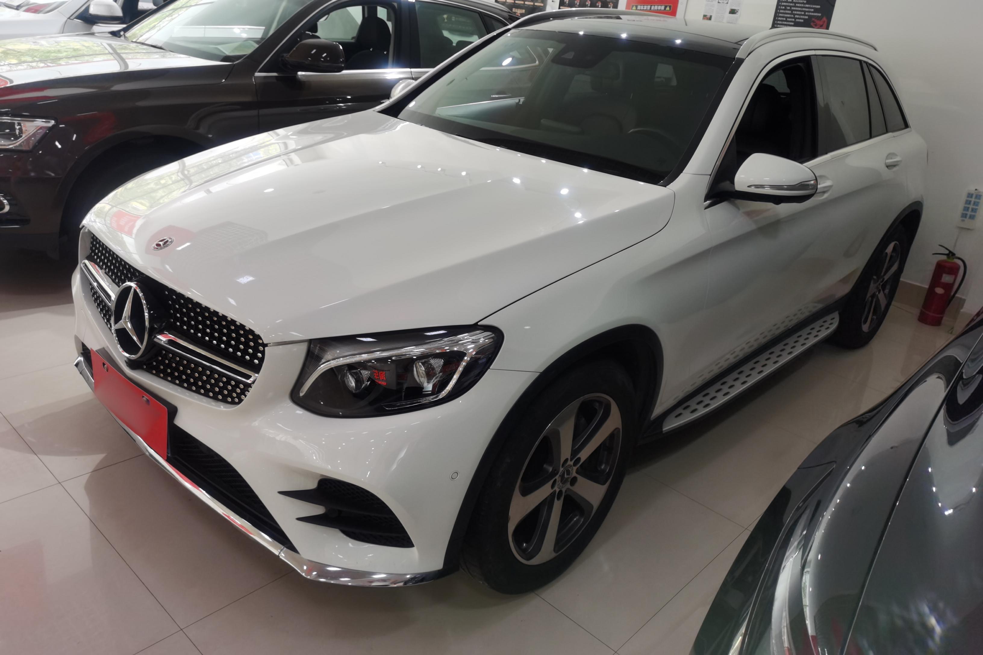 奔驰GLC级 2017款 GLC 300 4MATIC 动感型