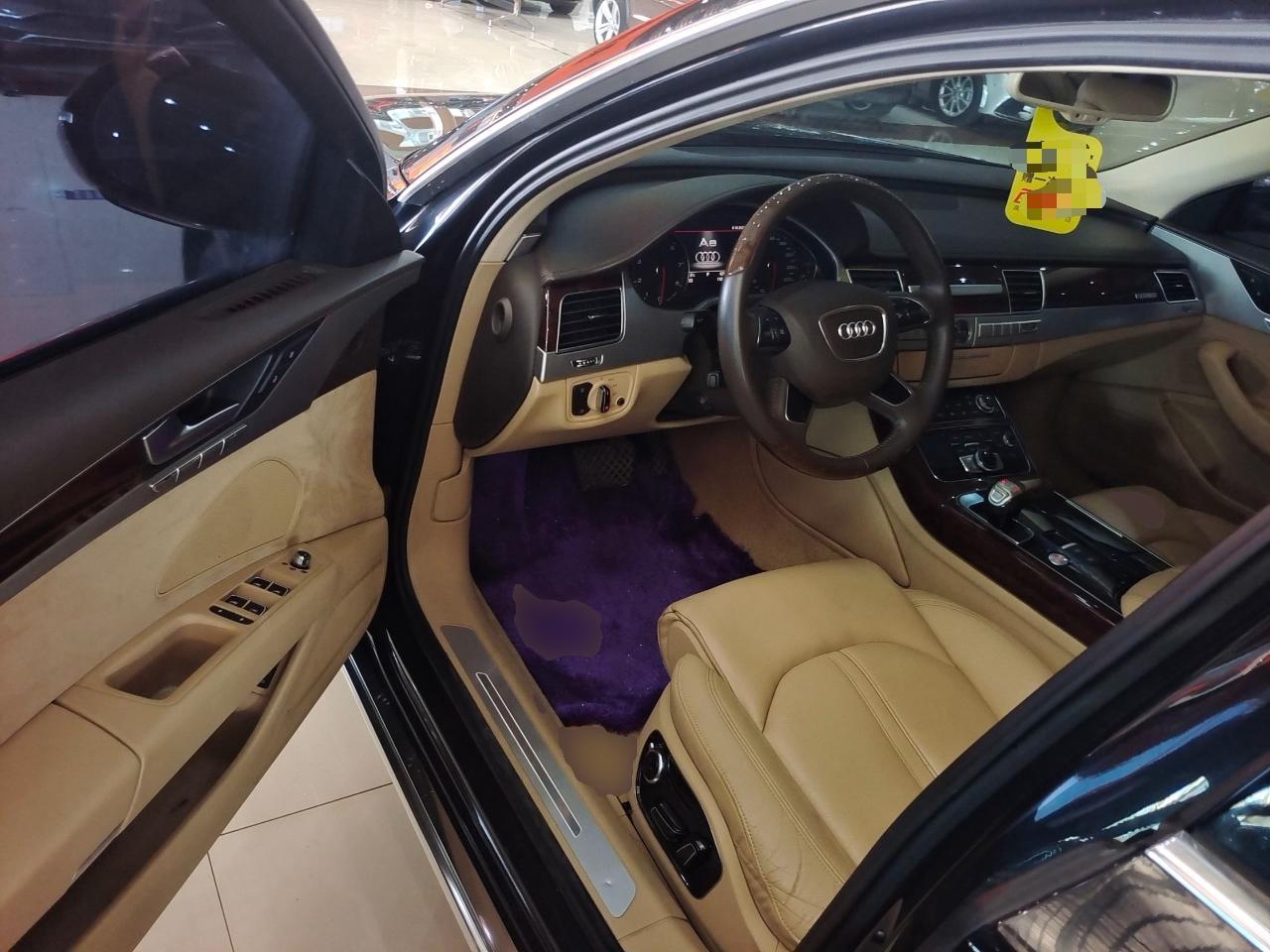 奥迪A8L 2012款 A8L 45 TFSI quattro舒适型(进口)