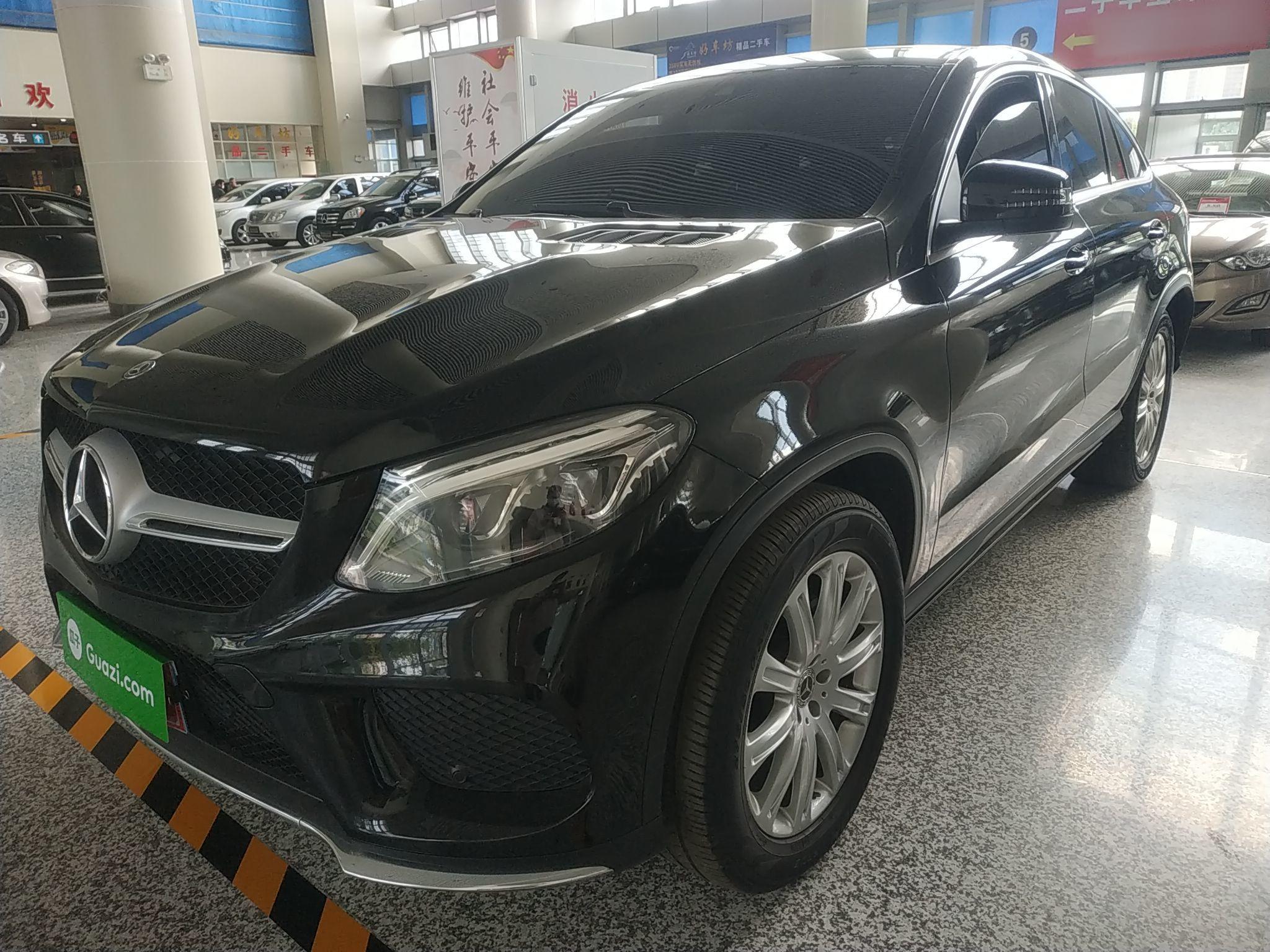 奔驰GLE级 2018款 GLE 320 4MATIC 轿跑SUV(进口)