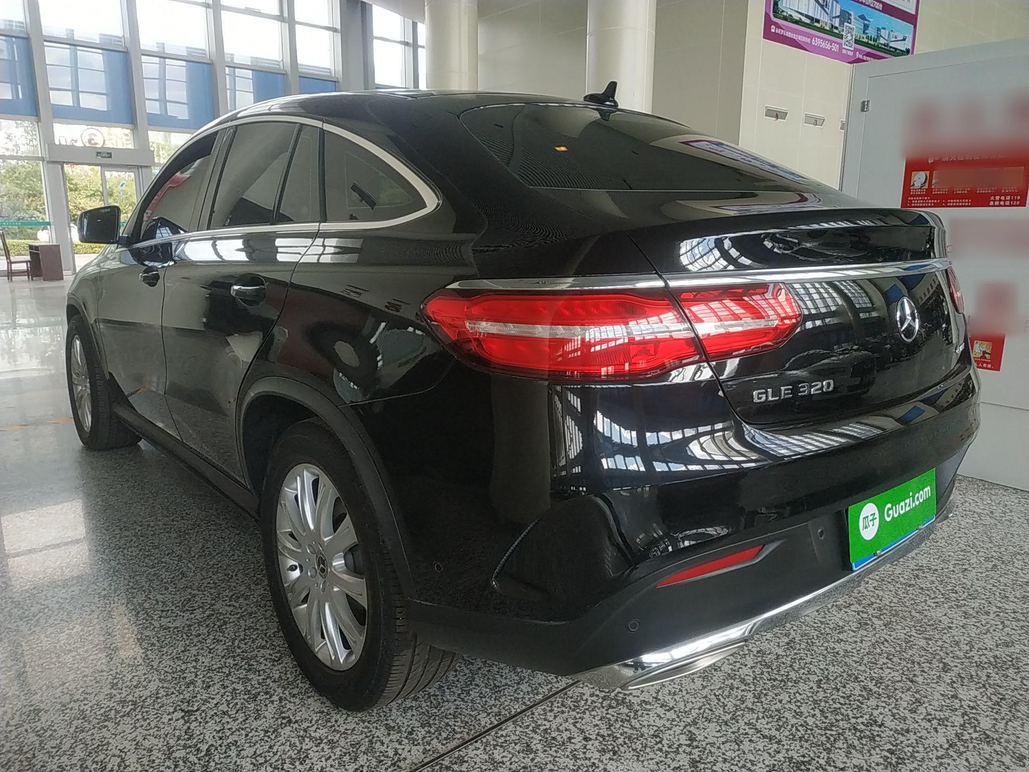 奔驰GLE级 2018款 GLE 320 4MATIC 轿跑SUV(进口)