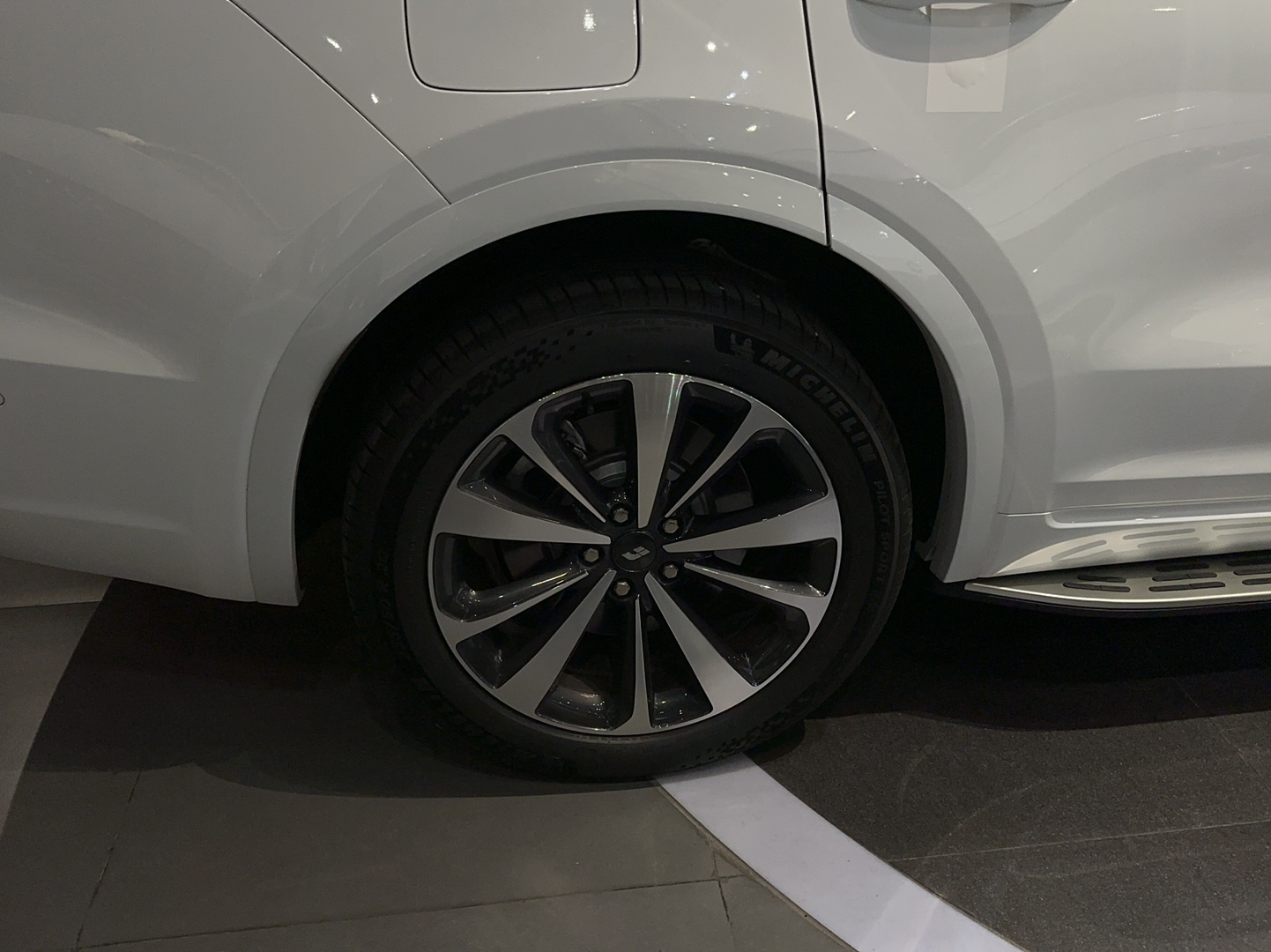 理想汽车 理想ONE 2021款 增程6座版
