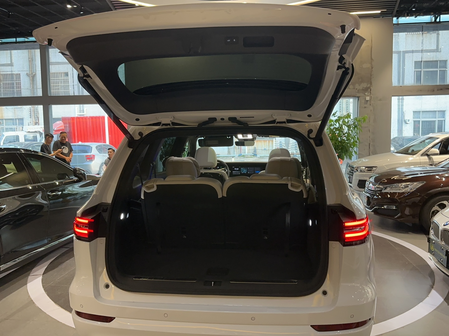 理想汽车 理想ONE 2021款 增程6座版