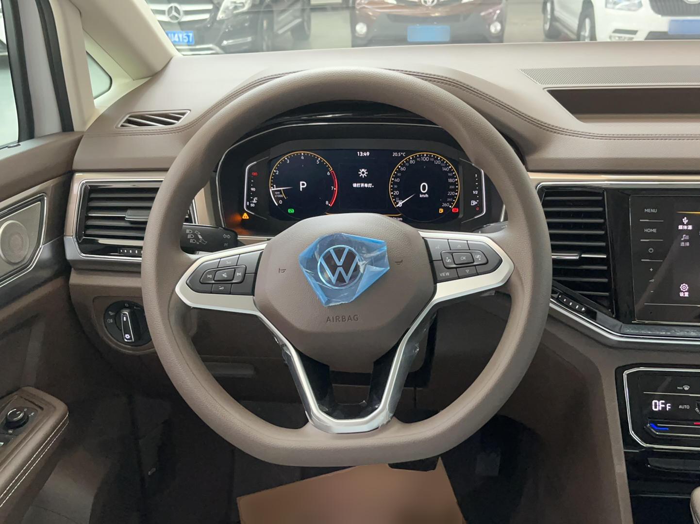 大众 威然 2020款 330TSI 商务版