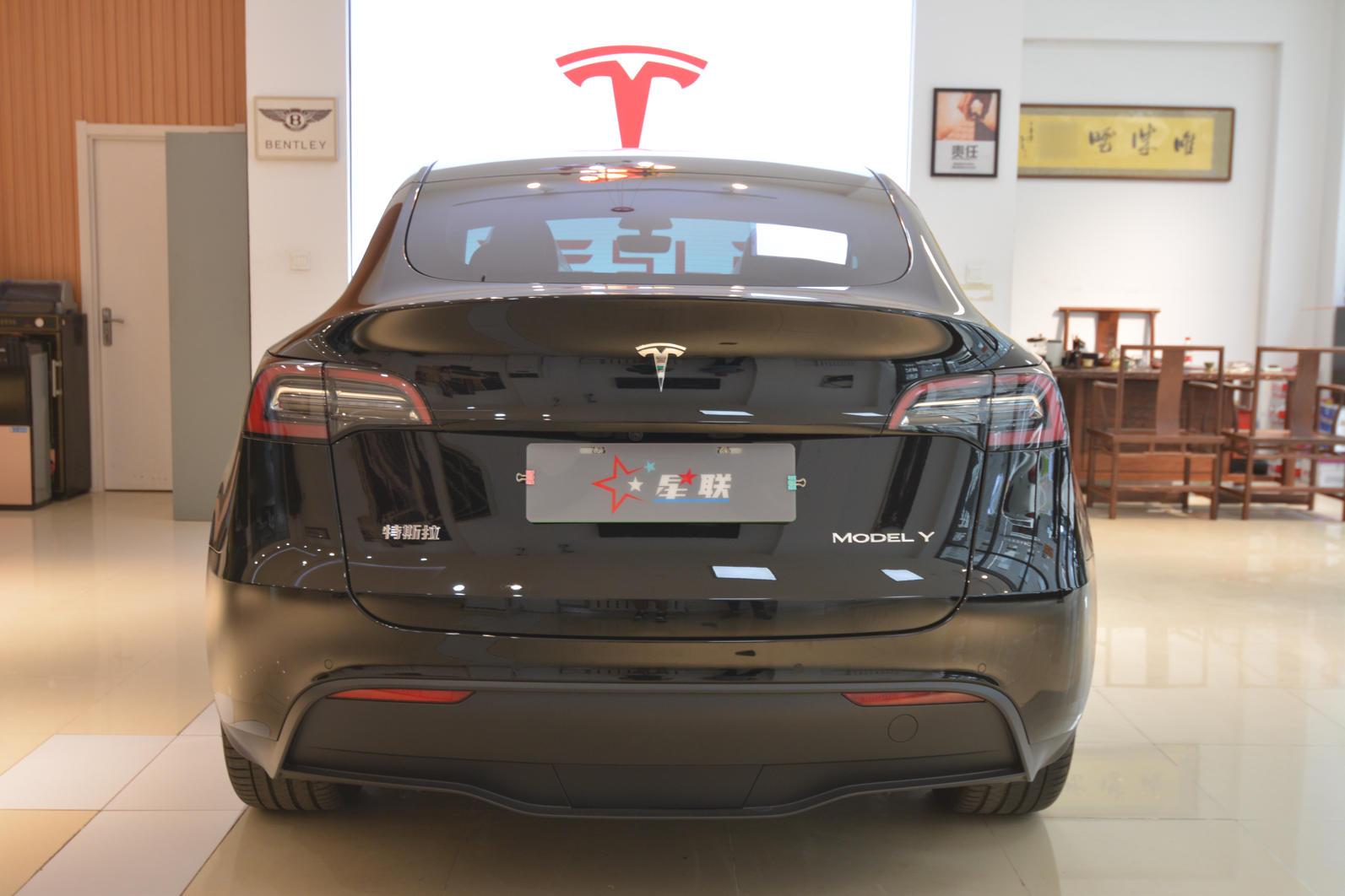 特斯拉 Model Y 2022款 长续航全轮驱动版