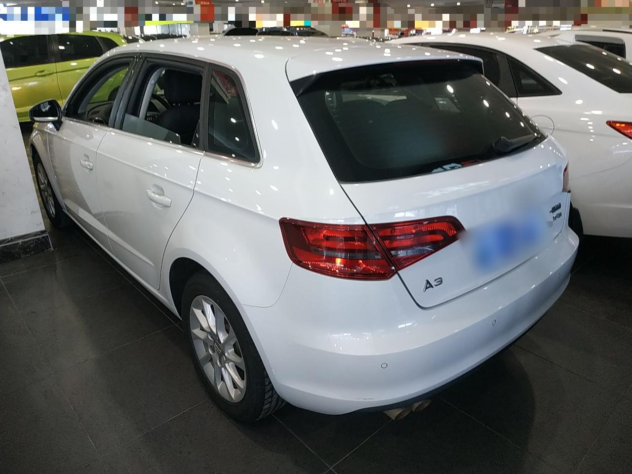 奥迪A3 2014款 Sportback 35 TFSI 自动进取型