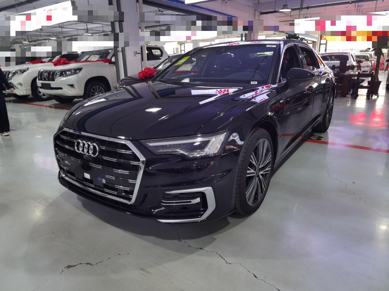 奥迪A6L 2023款 45 TFSI 臻选动感型