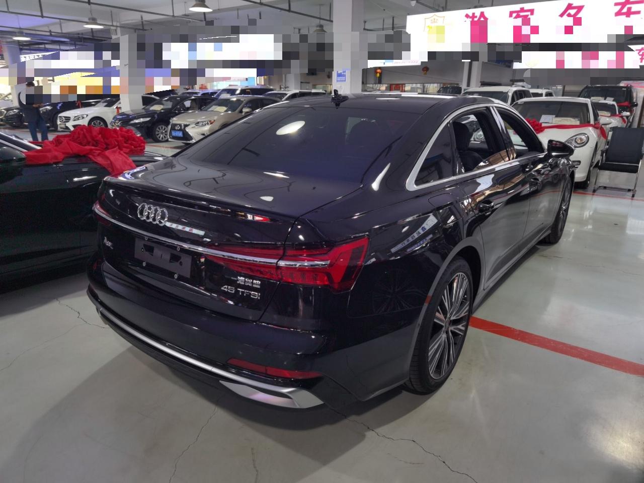 奥迪A6L 2023款 45 TFSI 臻选动感型