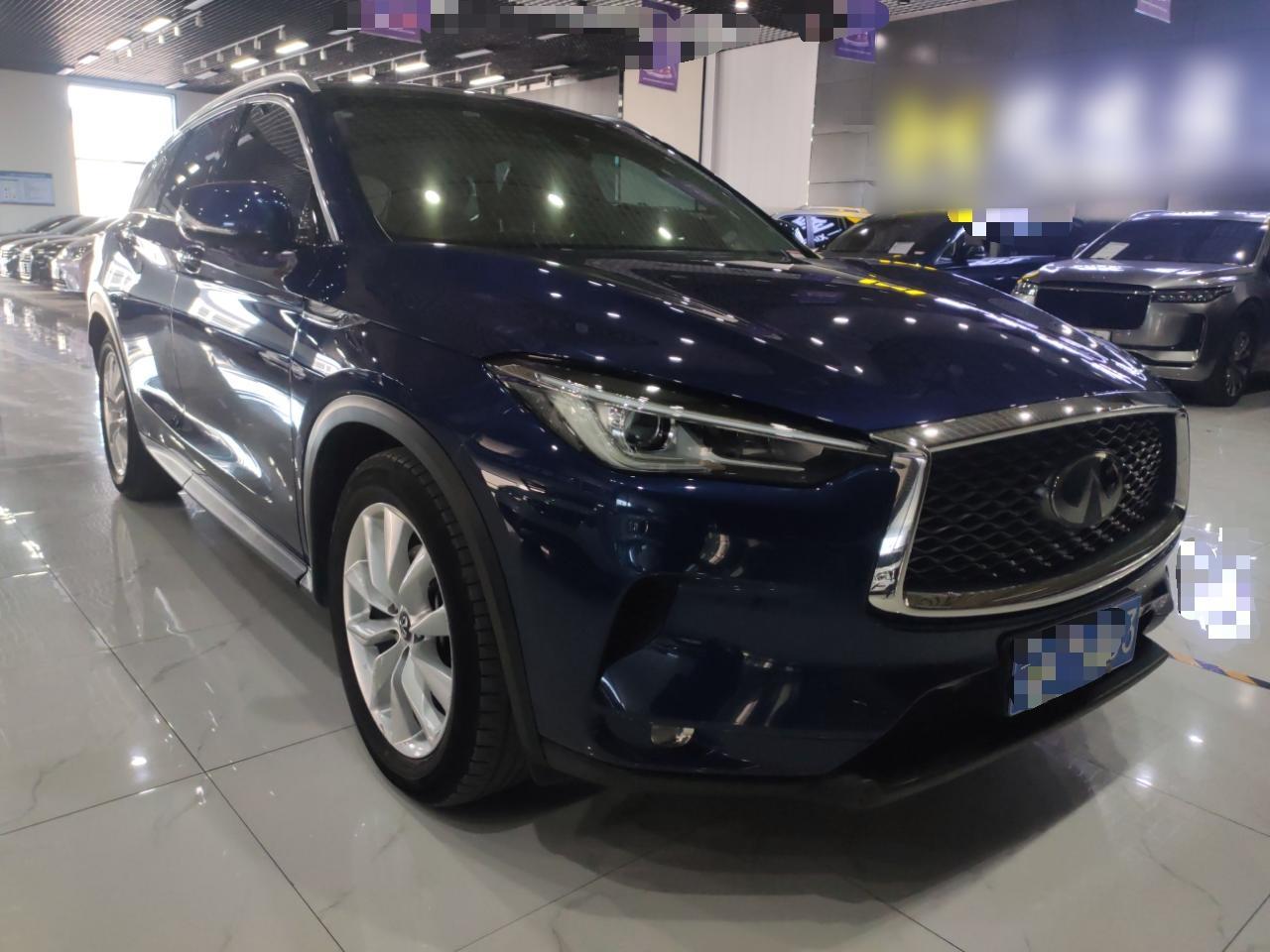 英菲尼迪QX50 2018款 2.0T 四驱智能版