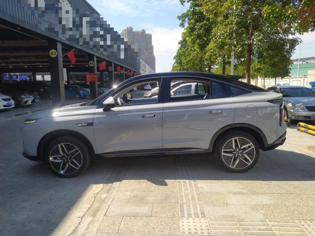 荣威 2022款 2.0T 蓝鲸版