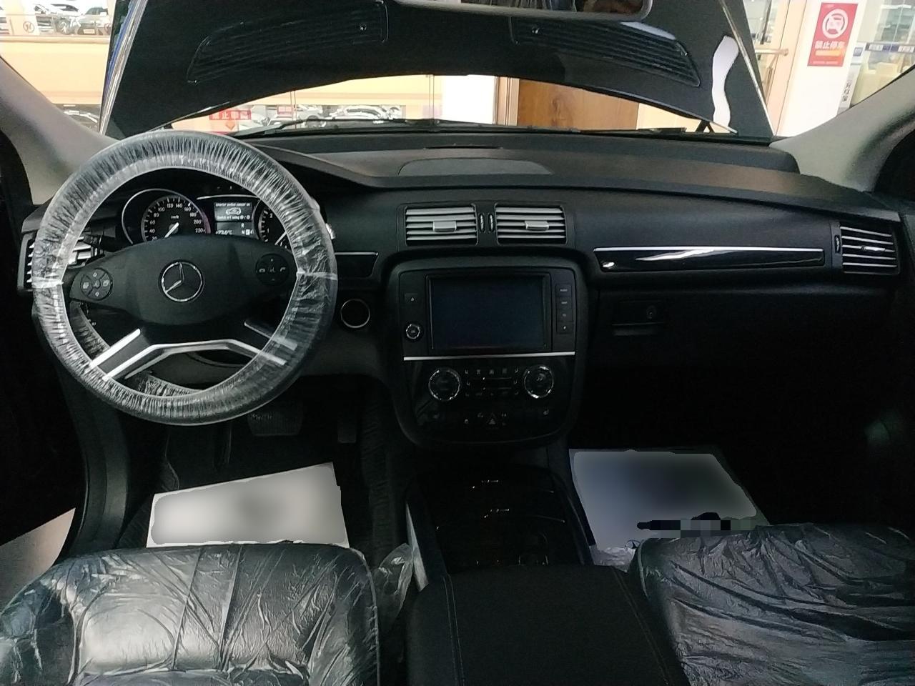 奔驰R级 2017款 R 320 4MATIC 商务型臻藏版(进口)