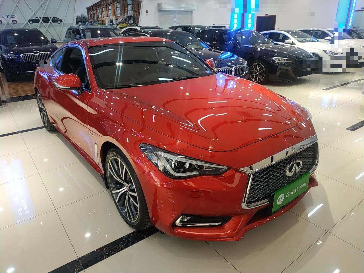 英菲尼迪Q60 2019款 2.0T 豪华版(进口)