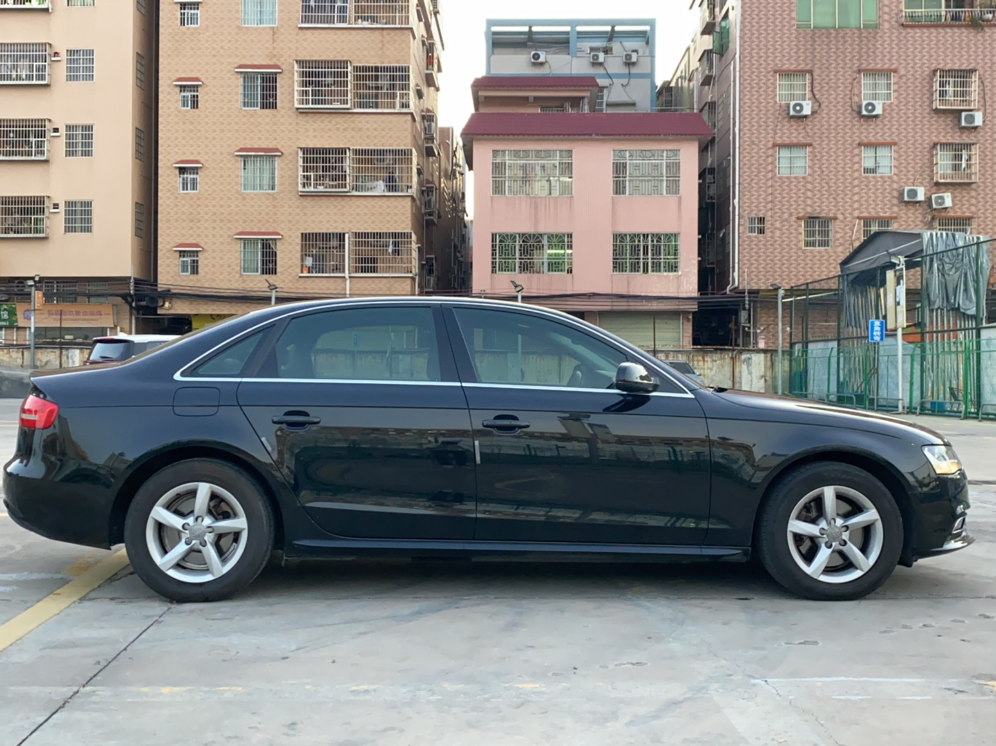 奥迪A4L 2013款 30 TFSI 自动舒适型