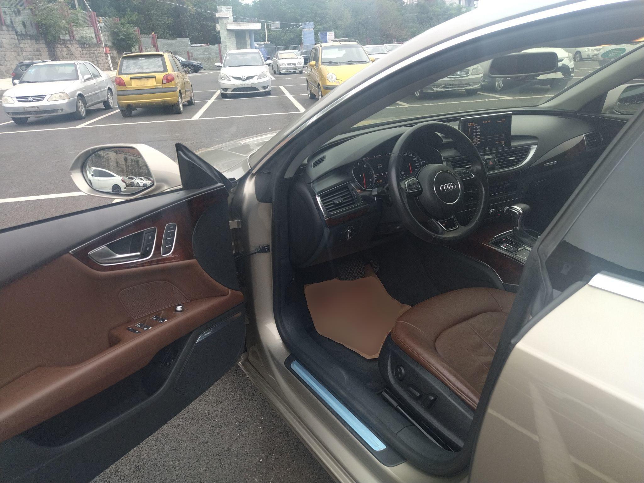 奥迪A7 2012款 3.0TFSI quattro舒适型(进口)