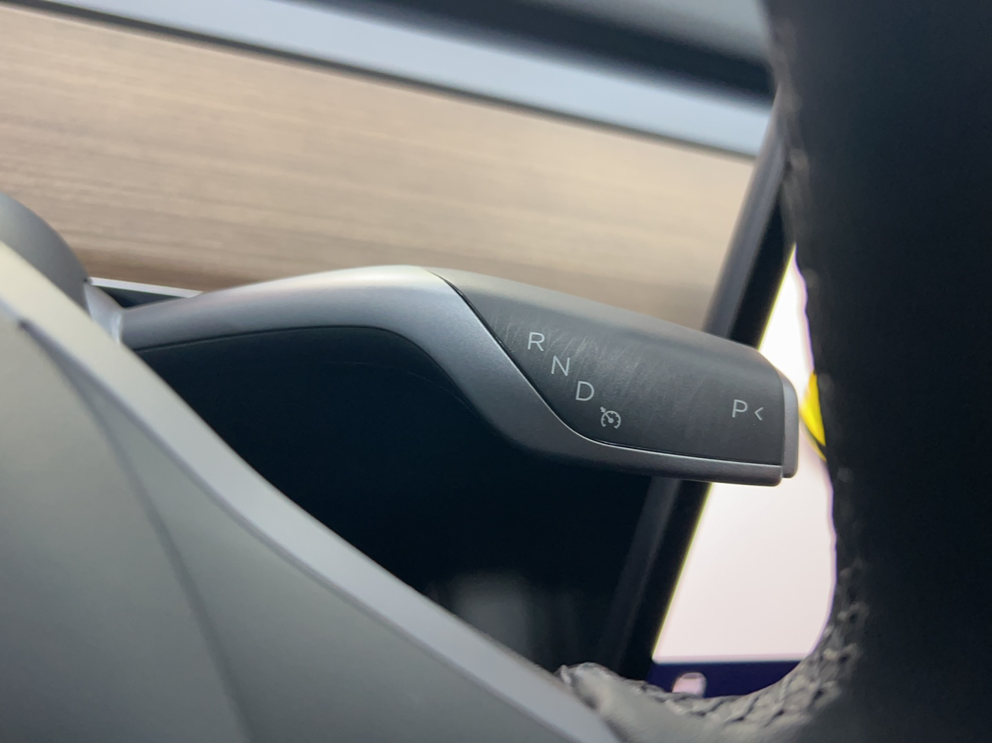 特斯拉 Model Y 2021款 标准续航后驱版