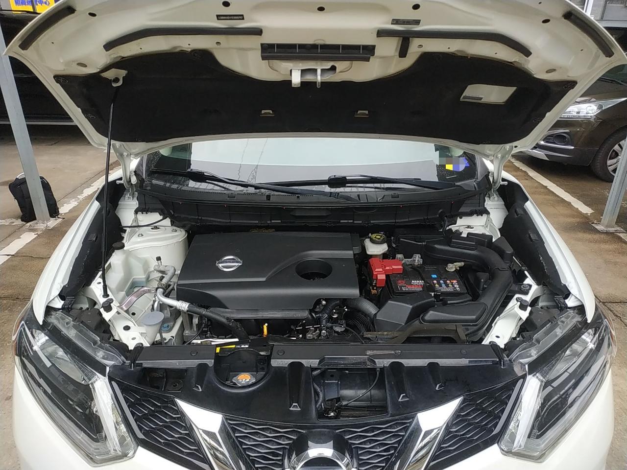 日产 奇骏 2014款 2.0L CVT舒适版 2WD