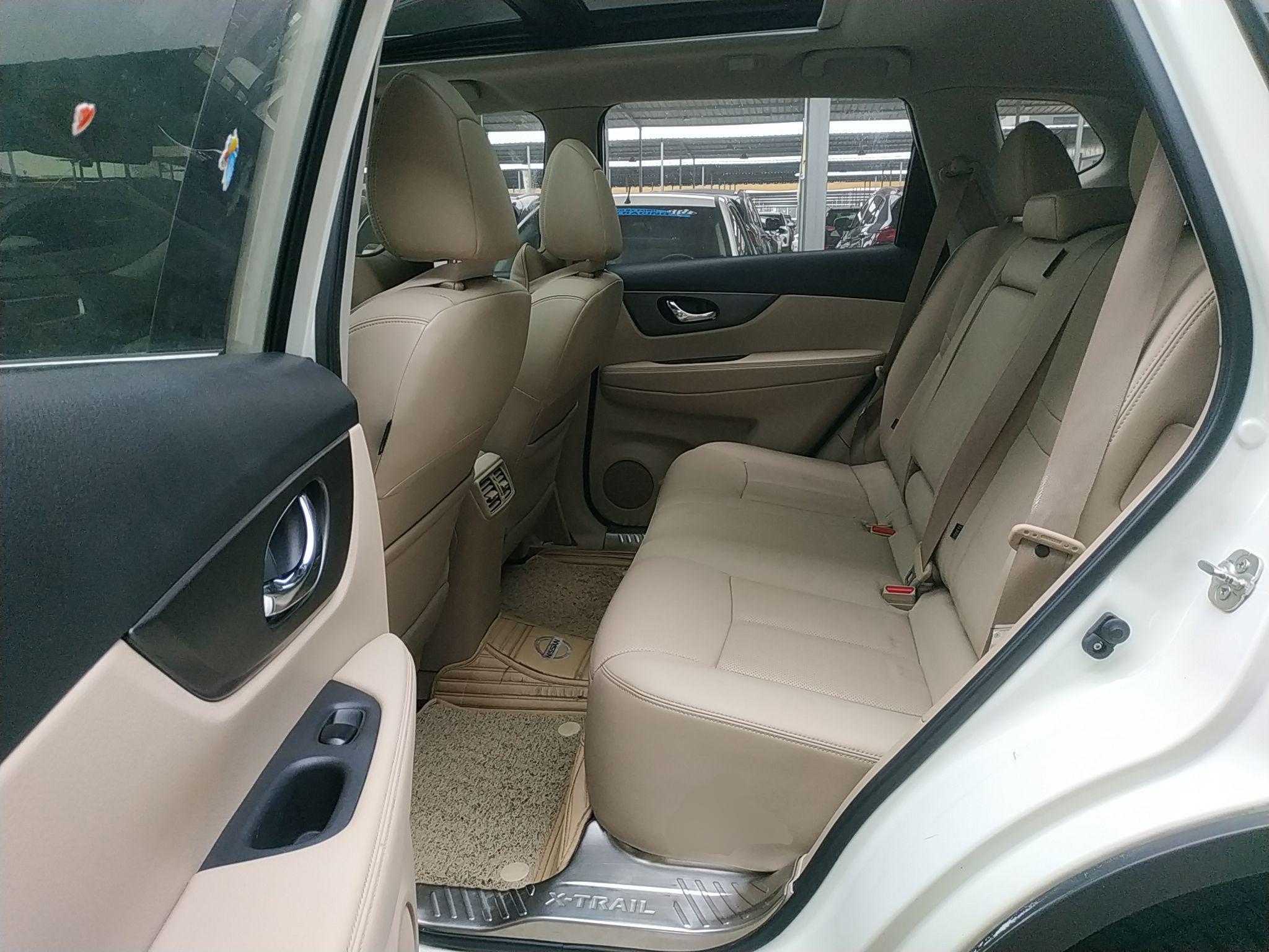 日产 奇骏 2014款 2.0L CVT舒适版 2WD