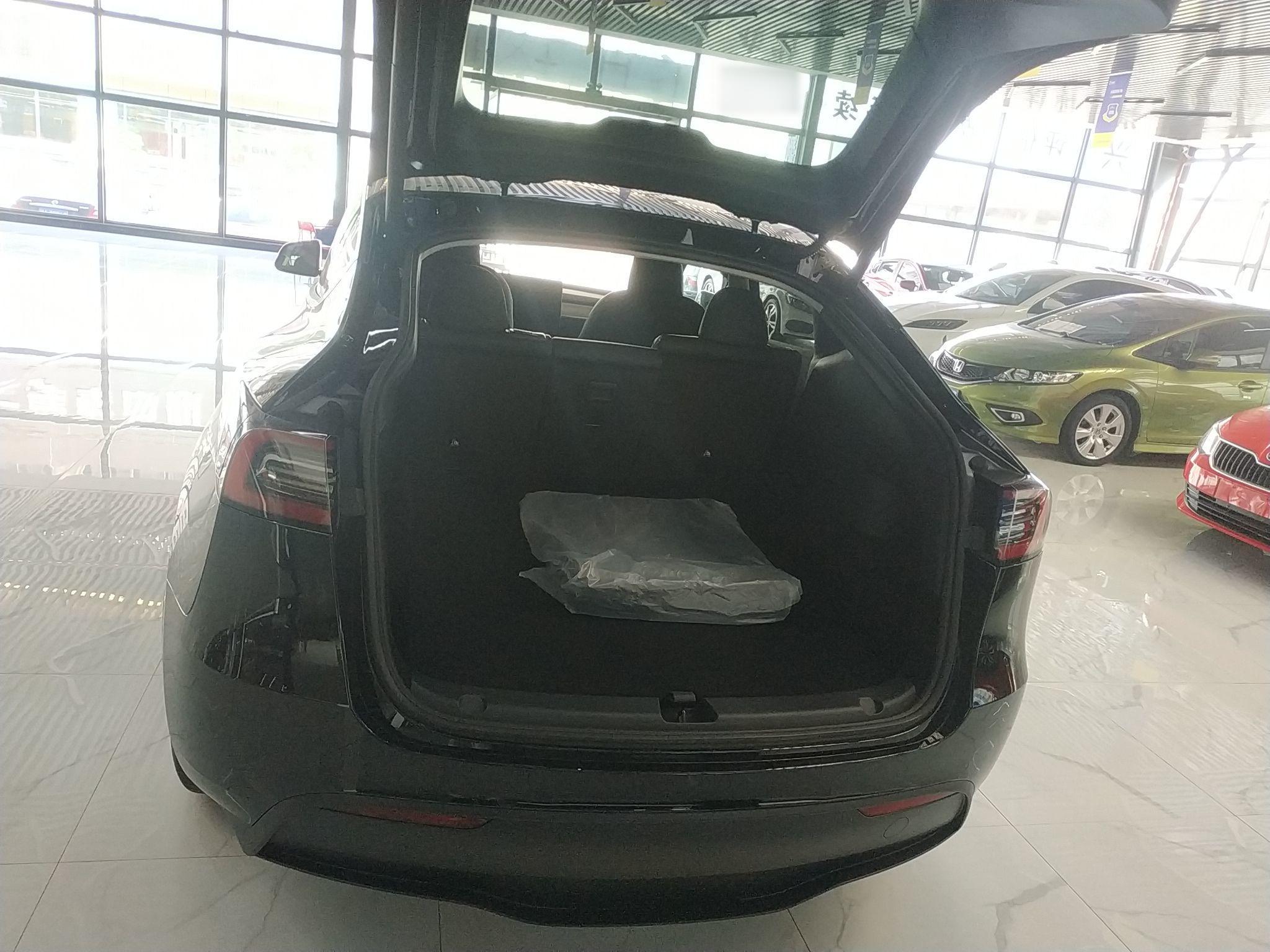 特斯拉 Model Y 2022款 改款 长续航全轮驱动版