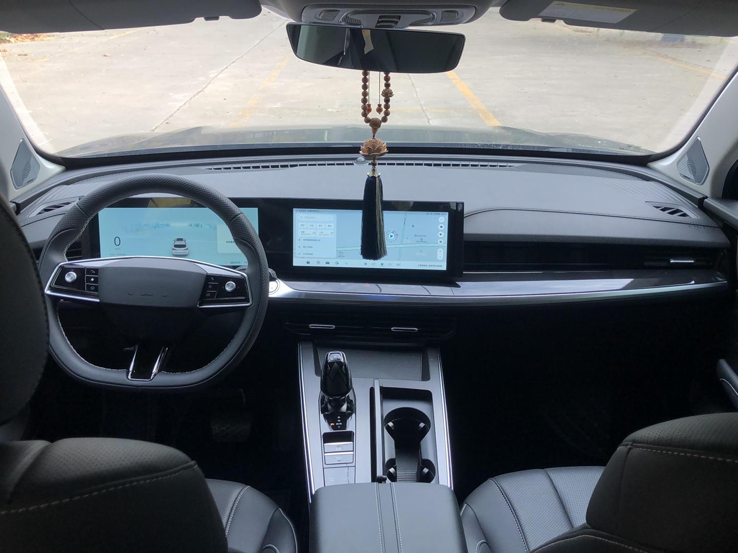 荣威RX5 MAX 2022款 2.0T 自动有为尊荣版