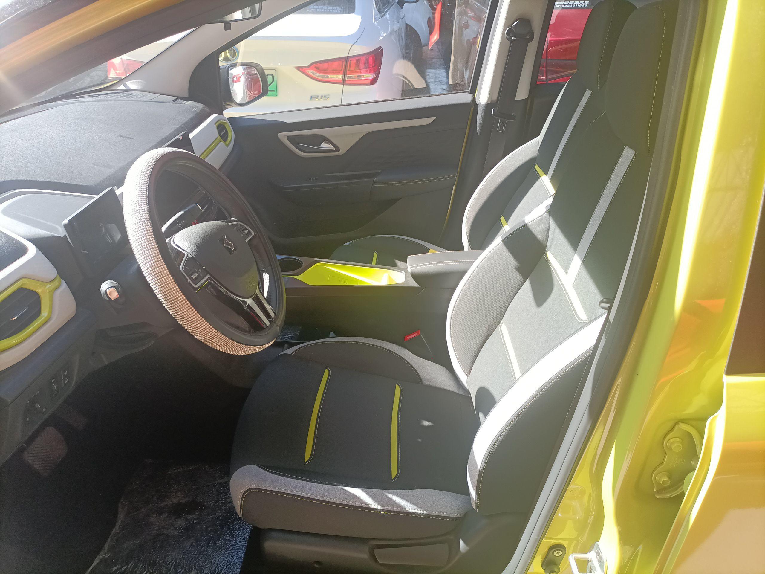 思皓E10X 2021款 302km 时尚型 31.4kWh