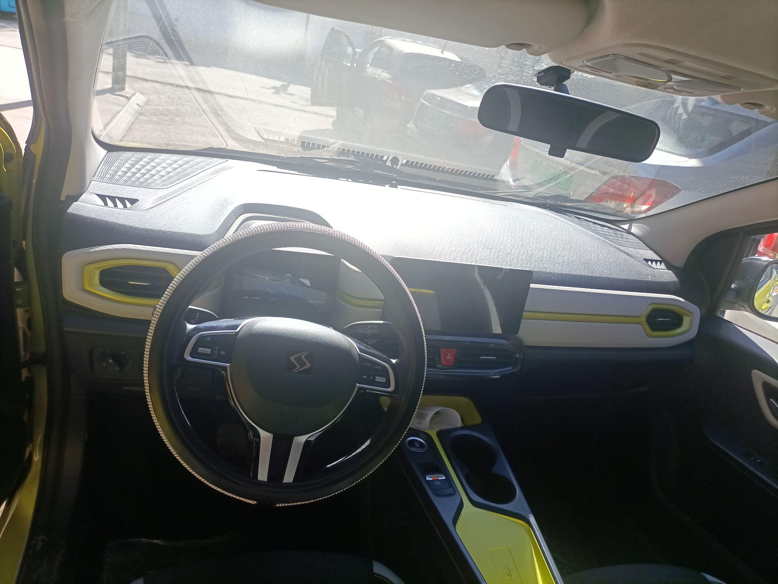 思皓E10X 2021款 302km 时尚型 31.4kWh