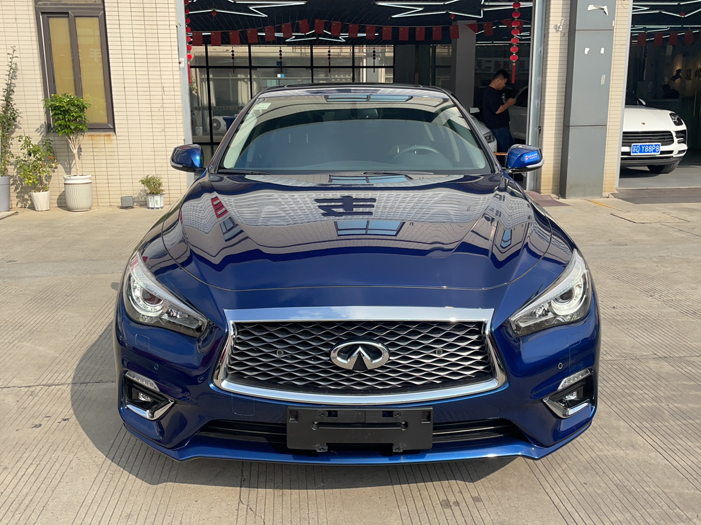 英菲尼迪Q50L 2021款 2.0T 逸享版