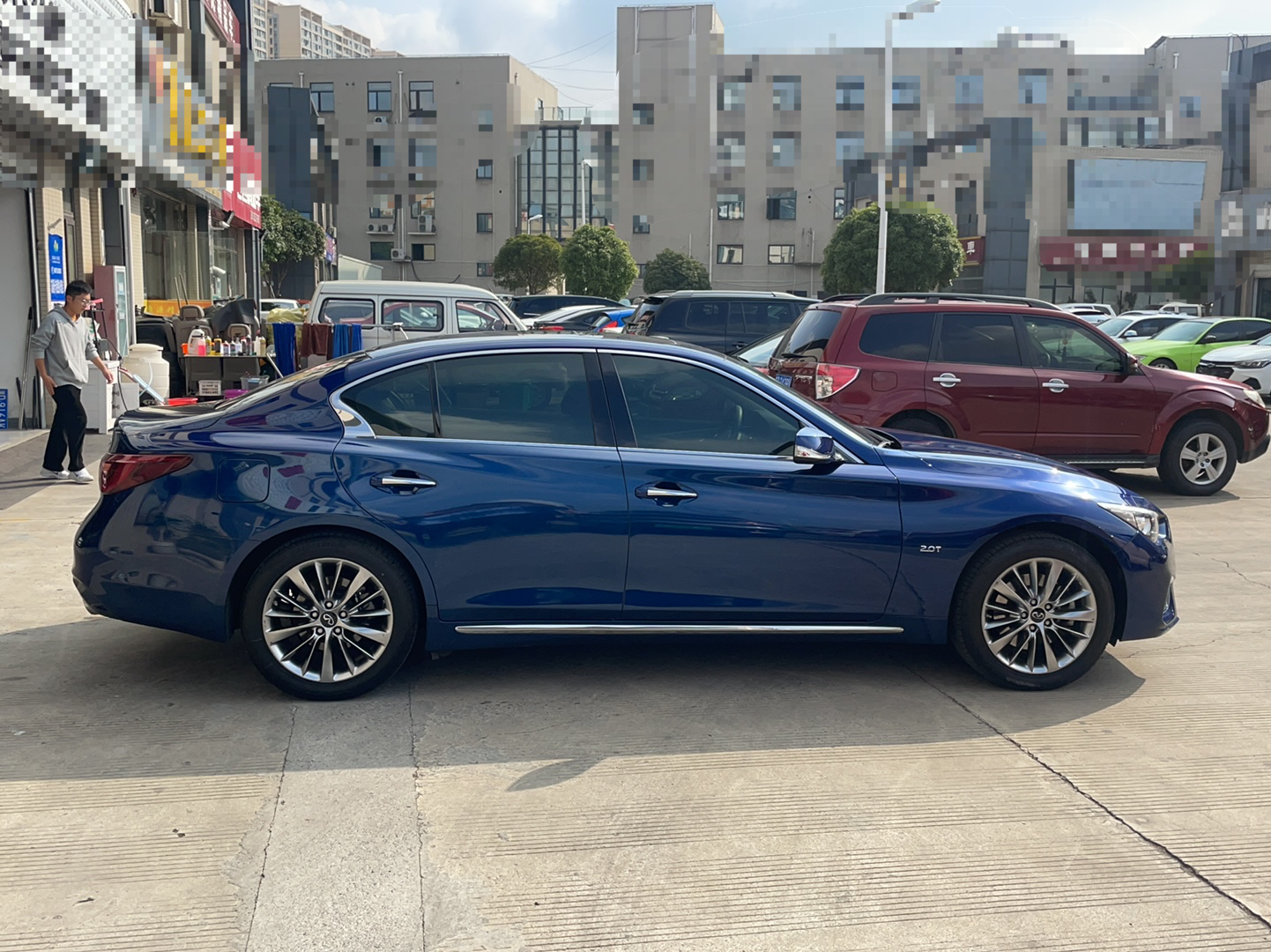 英菲尼迪Q50L 2021款 2.0T 逸享版