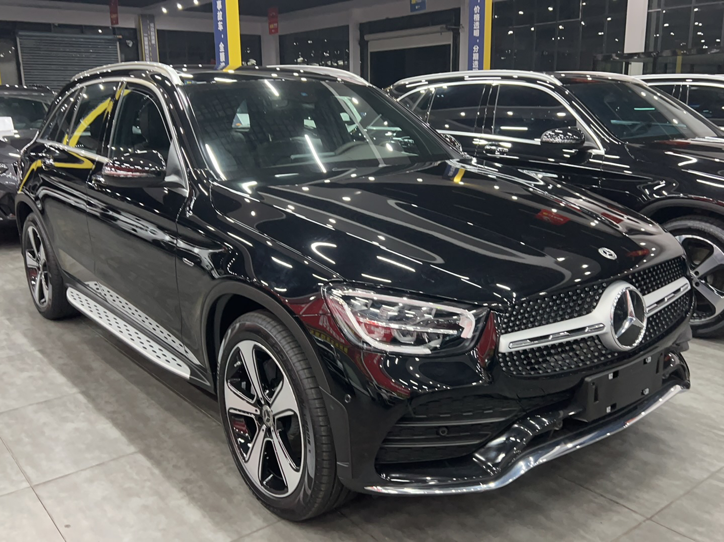 奔驰GLC级 2022款 改款 GLC 300 L 4MATIC 动感型臻藏版