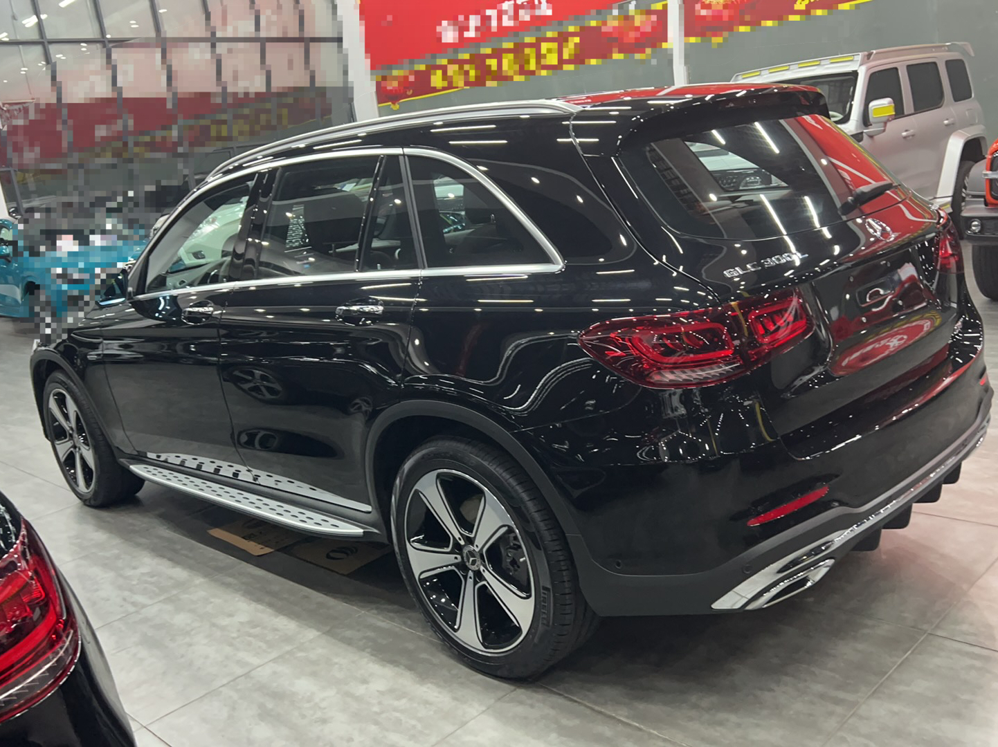 奔驰GLC级 2022款 改款 GLC 300 L 4MATIC 动感型臻藏版