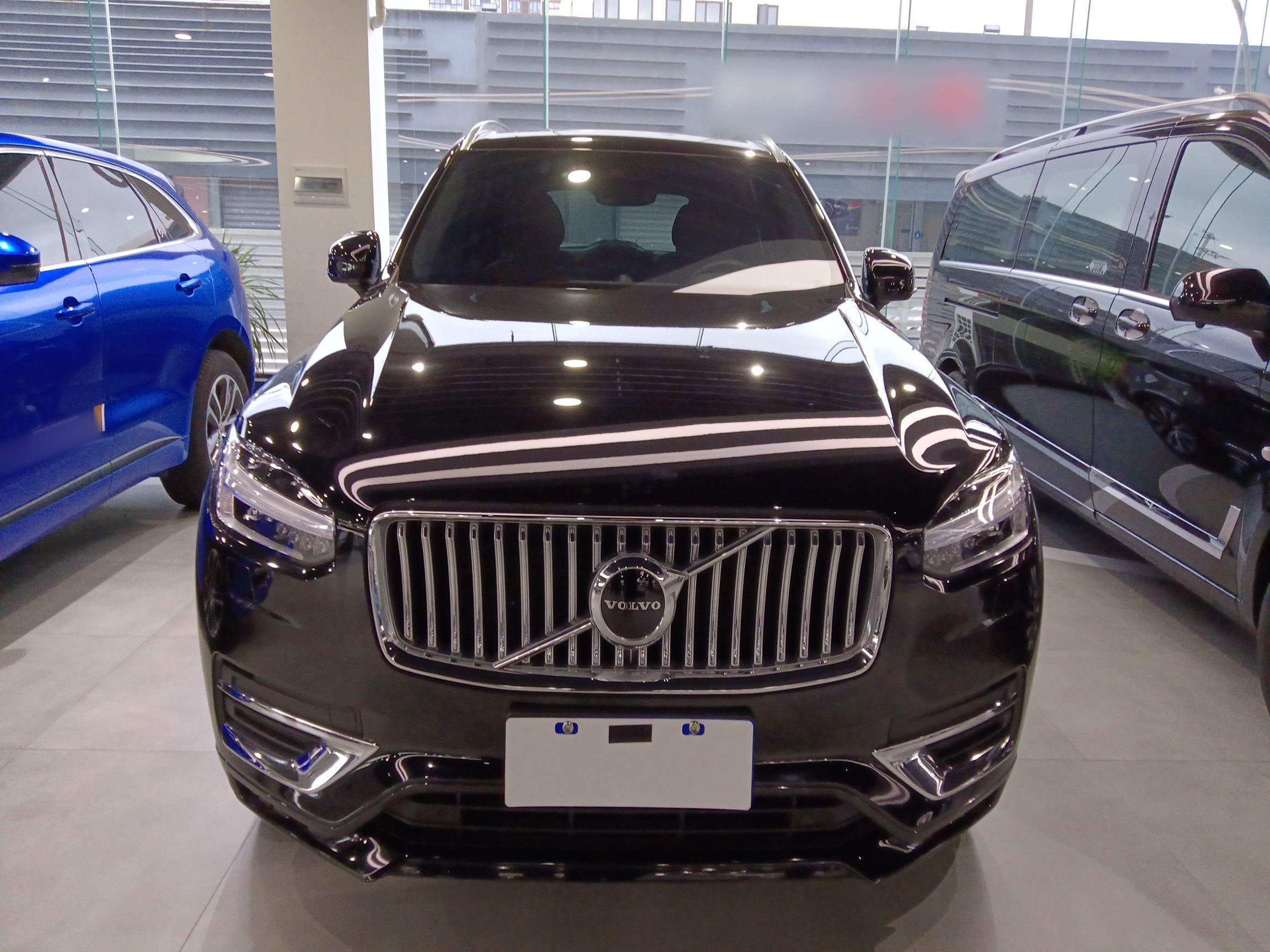 沃尔沃XC90 2021款 B6 智逸豪华版 7座(进口)