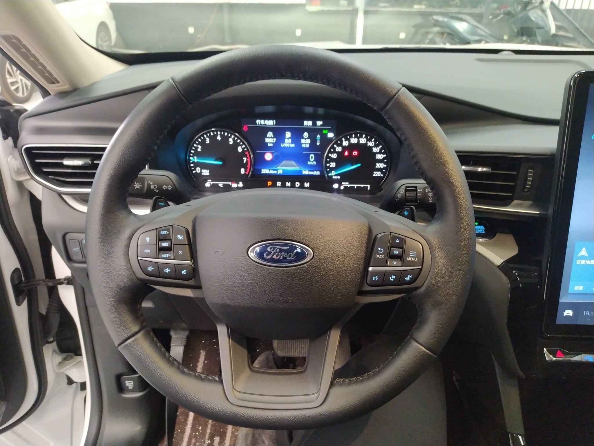 福特 探险者 2020款 EcoBoost 285 后驱风尚版 7座