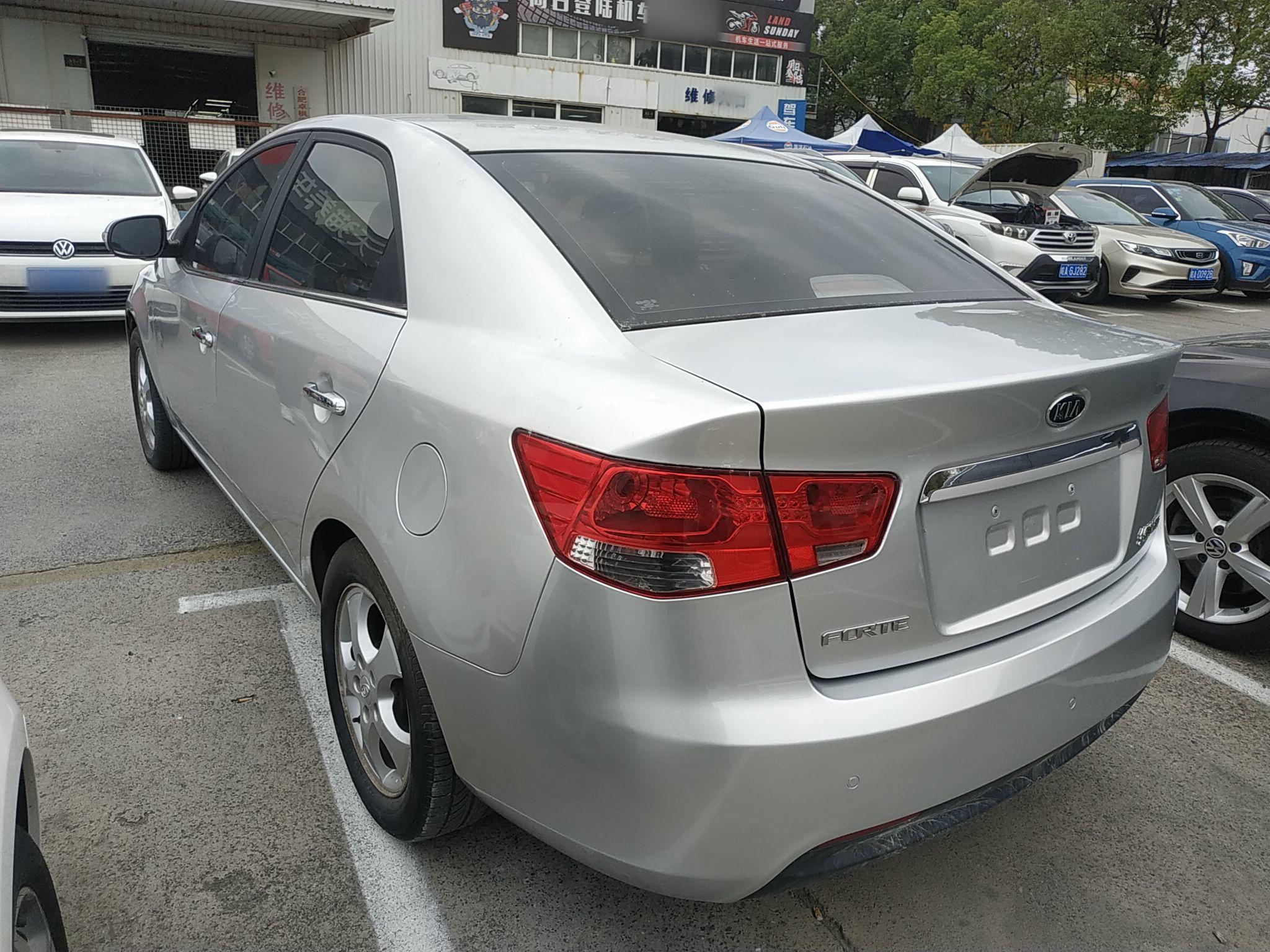 起亚 福瑞迪 2011款 1.6L MT GLS