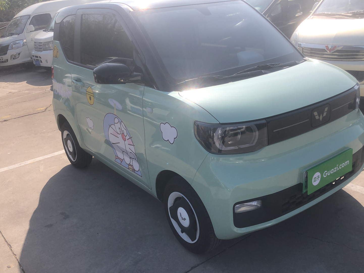 五菱汽车 宏光MINI EV 2022款 马卡龙时尚款 磷酸铁锂